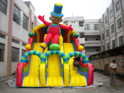 Infltable slide
